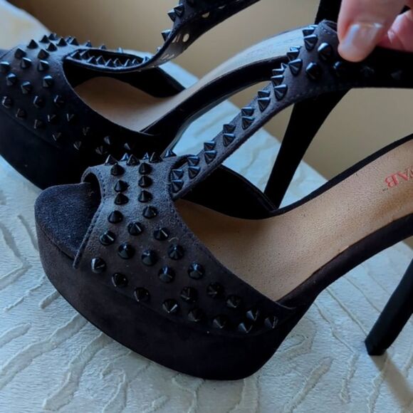 Just Fab Studded🖤 Sexy Platform Stilettos NWOT Size 7.5 - Picture 5 of 16